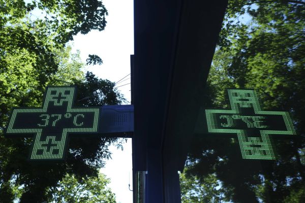 Au moins 5 000 morts à cause de la chaleur cette année ? La canicule tue en France