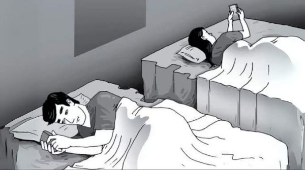 Pourquoi les Couples Dorment-ils Séparément à Partir de 50 Ans ? 90% des Gens se Trompent sur les Vraies Causes.