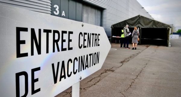 Un informaticien falsifiait des pass sanitaires dans un centre de vaccination