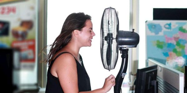 Canicule : comment utiliser efficacement votre ventilateur ?