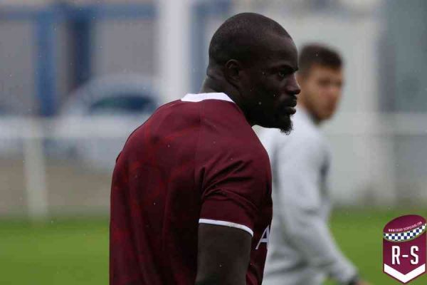 Mahamadou Diaby : “J'aimerais trouver un projet où je peux être utile et non en pré-retraite, à végéter dans le club”