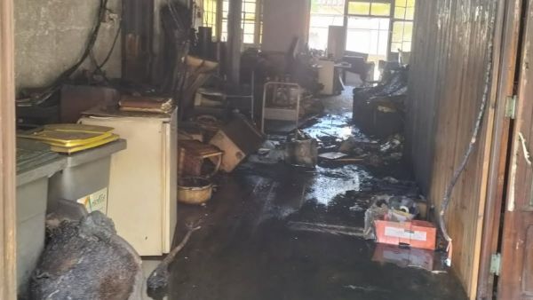 Soupçons sur la présence d'explosifs : un périmètre de sécurité mis en place autour de l'incendie d'un garage à Banyuls-dels-Aspres