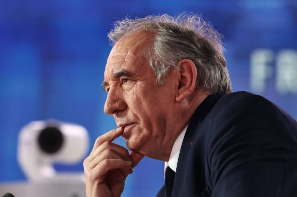 Craintes de censure, tensions politiques et menaces de dissolution... On vous résume la situation autour de François Bayrou