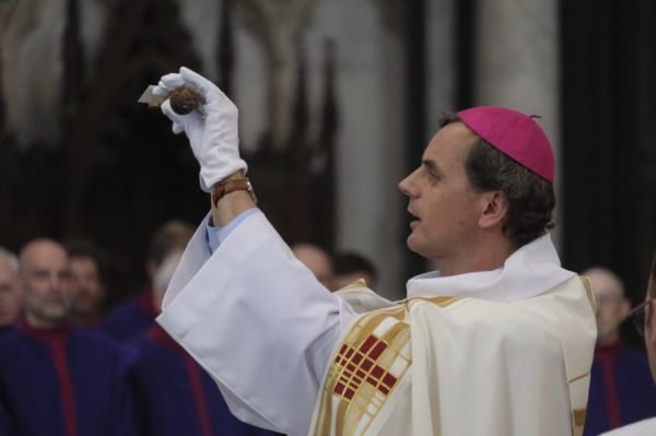 Reliques de Saint Rombaut visibles pour la première fois depuis 50 ans