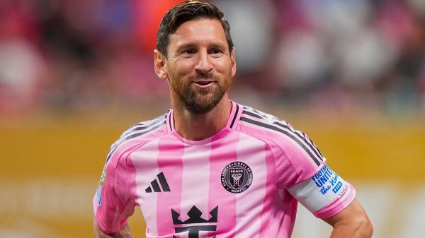 Messi - PSG : «Des pantins», Riolo craque en direct !