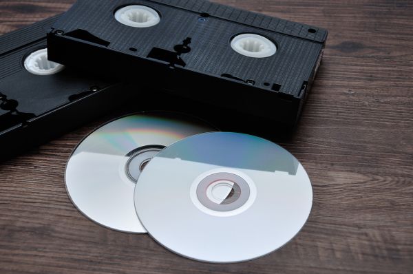 Pourquoi numériser vos cassettes vidéo avant qu’il ne soit trop tard ?