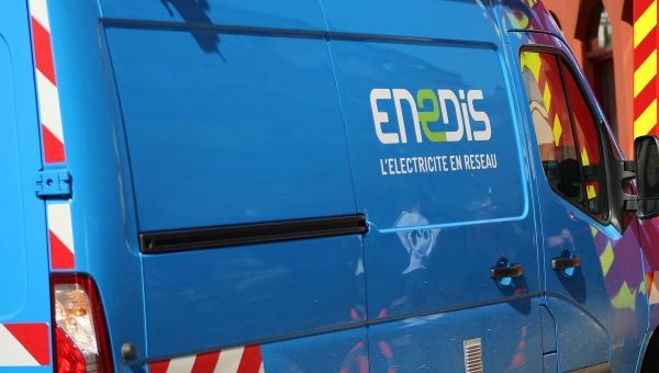 Seine-Maritime : 20.000 foyers privés d'électricité après deux incidents électriques