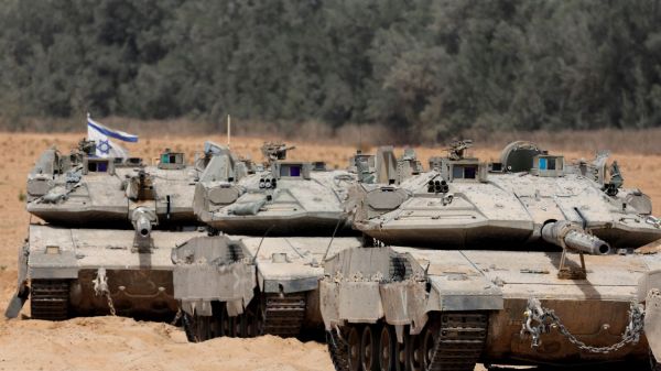 Guerre à Gaza : après une frappe meurtrière sur un cybercafé, l'armée israélienne déclare que "l'incident est en cours d'examen"