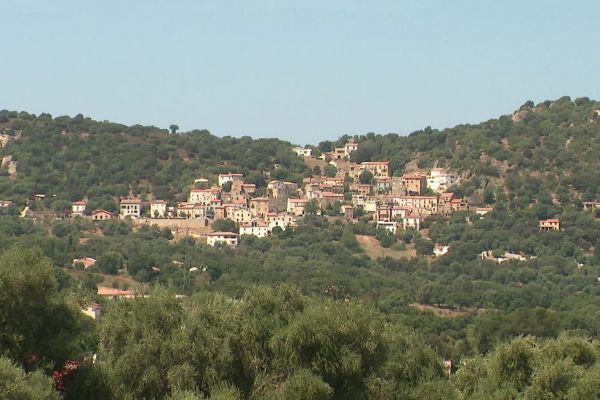 "Je ne pouvais pas laisser ces jeunes tomber", la mairie de Moncale autorisée à vendre des terrains à 44 €/m²