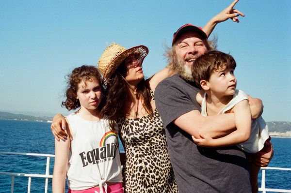 « L'Aventura » : plongée dans le chaos des vacances en famille