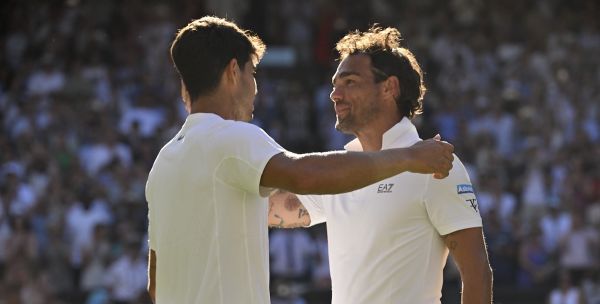Carlos Alcaraz, après sa victoire contre Fognini au premier tour : « Lors de notre poignée de main au filet, j'ai simplement dit à Fabio que j'avais beaucoup de respect pour lui et pour [...]