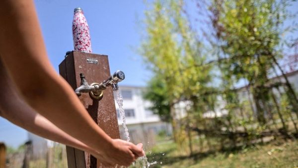 Canicule : quatre départements maintenus en vigilance rouge mercredi, douze autres repasseront en orange