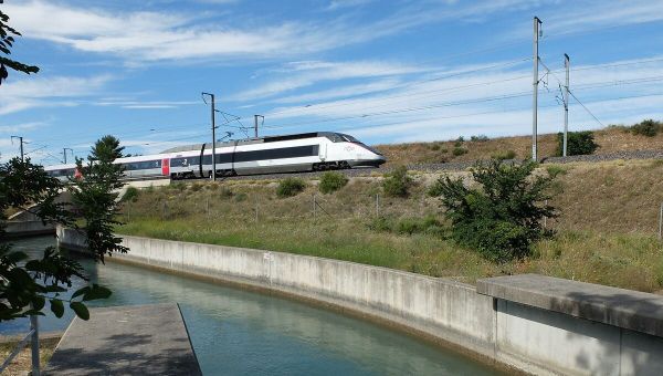 Le trafic des TGV Sud-Est très perturbé à cause d'un incendie dans le Gard