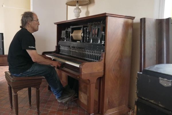 Grâce à lui, vous n'écouterez plus le piano comme avant