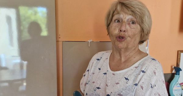 Métropole de Grenoble. Dans l'appartement de Françoise, 78 ans, le thermomètre est monté à 39°C : « Venez, touchez mon matelas, il est brûlant »