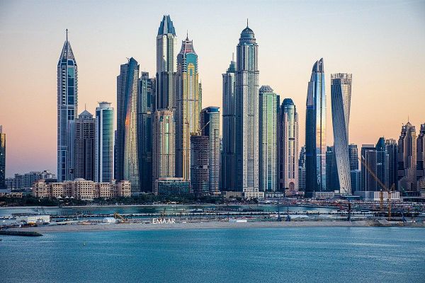 À l'Assemblée nationale, dans une clinique ou à Dubaï... Ces lycéens de seconde racontent leur stage de rêve