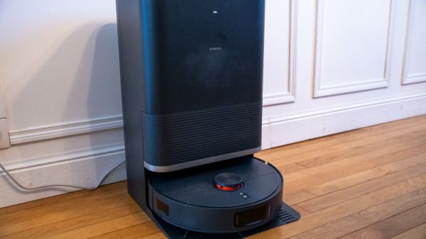 Test Xiaomi X20 Max : un robot aspirateur véritablement complet pour 600 € ?