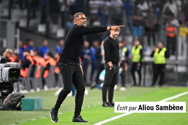 Stade Rennais : Habib Beye annonce la couleur avant la reprise et il fait une mise au point sur le mercato !