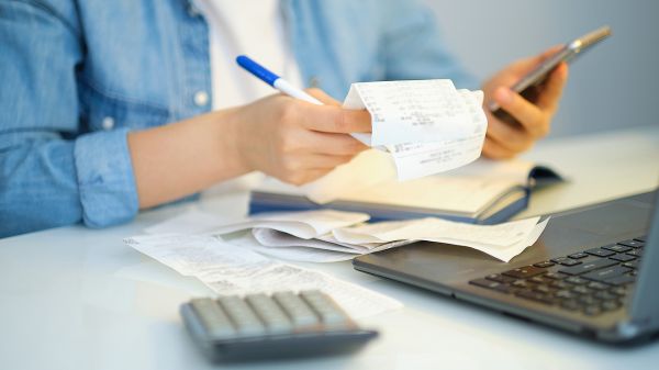 Célibataires gagnants, couples dans le flou...: Le gouvernement dévoile les grandes lignes de la classe d'impôt unique