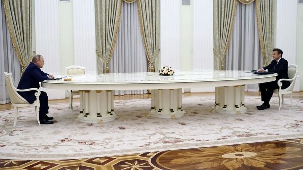 Guerre en Ukraine et en Iran : "Une conversation substantielle" pour Moscou... Pour la première fois depuis trois ans, Poutine et Macron ont échangé directement au téléphone