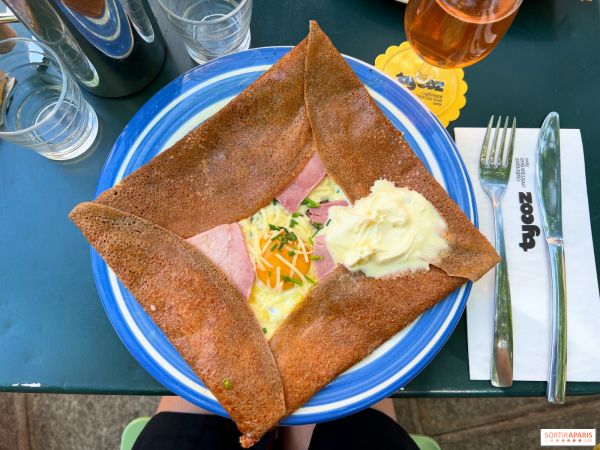 Tycoz, charmante crêperie bretonne et bar à huîtres avec terrasse ombragée dans le Marais