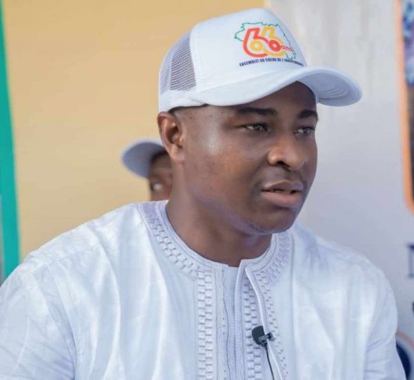 Réaménagement de la structure gouvernementale : « la Guinée est à un tournant éminemment politique de son histoire » (Oyé Béavogui)