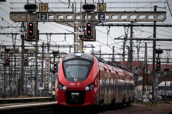 Pourquoi la canicule fait annuler certains trains mais pas d'autres ?