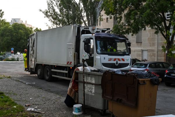 Canicule : les éboueurs d'Arles-Crau-Camargue-Montagnette (ACCM) ont exercé leur droit de retrait