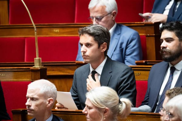 Retraites : pourquoi l'extrême droite et la Macronie avancent ensemble vers la suppression de l'âge légal de départ ?