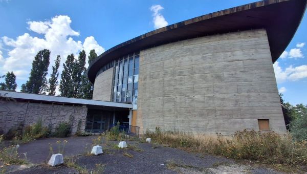 L'église Saint-François d'Assise de Vandoeuvre va devenir une salle de ventes aux enchères