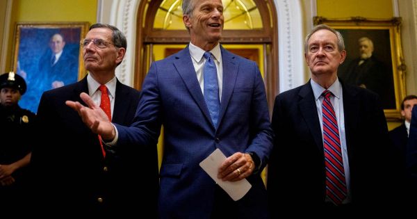 Le Sénat adopte le "grand et beau projet de loi” de Trump, "un Robin des bois à l'envers”