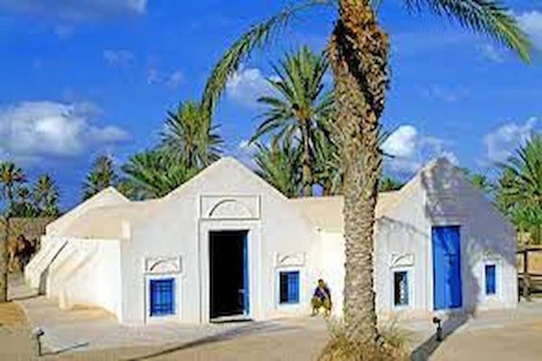 Médenine : Démarrage de la pose de sabots pour stationnement interdit à Djerba