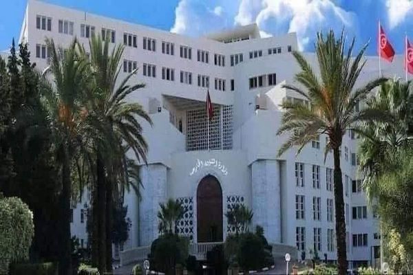 Ministre omanais des Affaires étrangères en visite officielle à Tunis, mercredi 2 juillet
