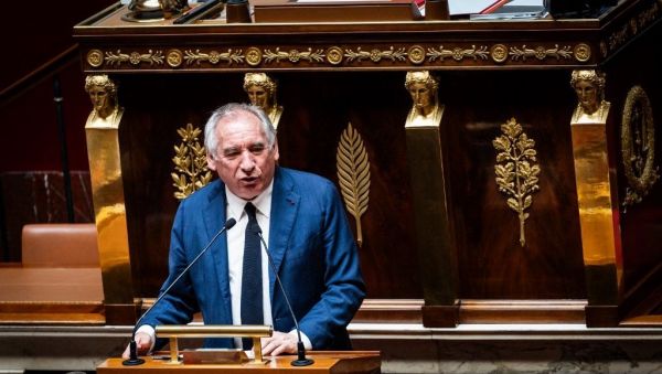 Retraites : l'Assemblée nationale rejette une motion de censure socialiste contre François Bayrou
