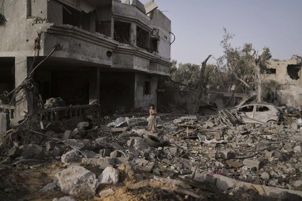 L'armée israélienne étend son offensive à Gaza avant la rencontre Netanyahou-Trump