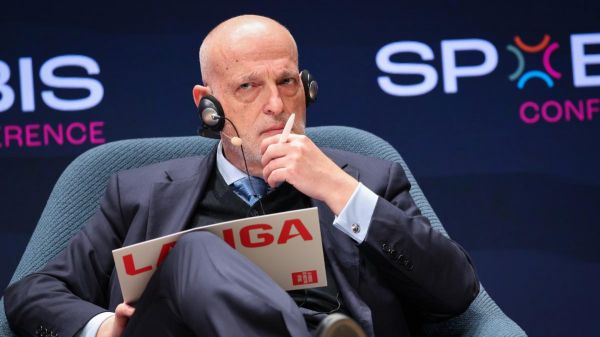 Le Barça ne peut pas inscrire Nico Williams selon Javier Tebas