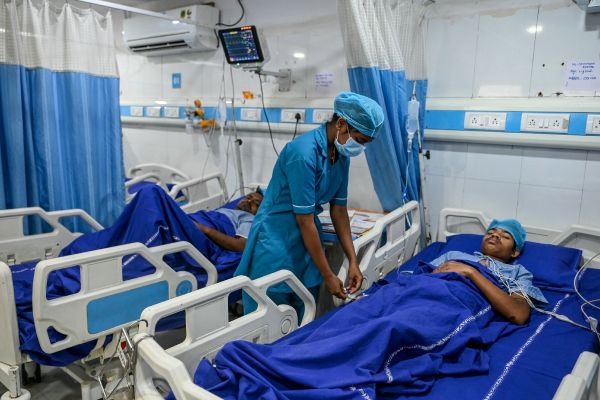 Explosion dans une usine chimique en Inde: le bilan monte à 36 morts