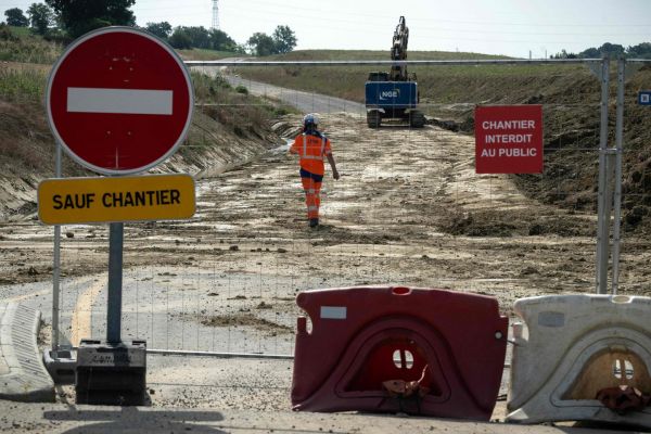 Autoroute A69 : le préfet du Tarn interdit tout rassemblement d'opposants