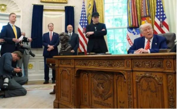 Trump et Musk : Menaces d’expulsion et de sanctions financières