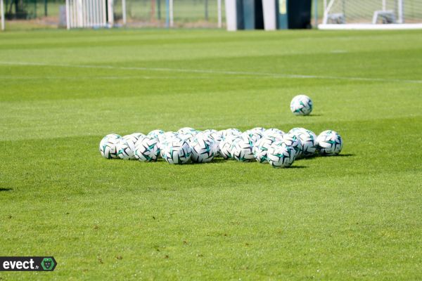 Mercato : Un ancien joueur de l’ASSE retourne entraîner au Qatar – ASSE