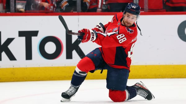 Mangiapane retourne en Alberta, mais avec les Oilers