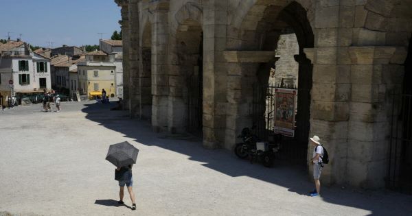 En direct. Canicule : encore une nuit tropicale sur une partie du pays, bientôt une baisse des températures