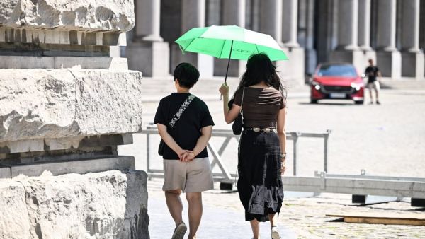 DIRECT Canicule : la vague de chaleur se poursuit sur une partie du pays, des orages attendus... suivez la situation