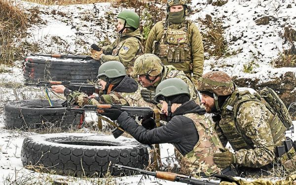 Washington stoppe des livraisons d'armes à l'Ukraine craignant la baisse de ses propres stocks de munitions