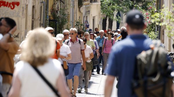 Avignon, Aix, Marseille... Selon le "Touriscore", ces villes font partie des plus touchées par le surtourisme