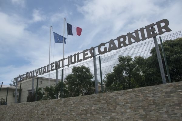 Un lycéen placé en garde à vue après avoir tenté de poignarder un camarade
