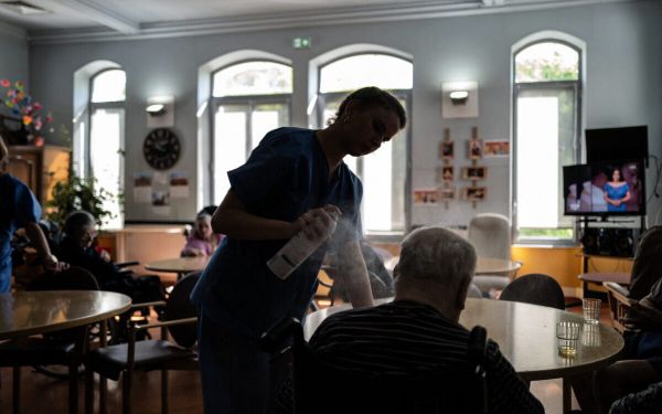 Lyon : comment les hôpitaux font face à la canicule