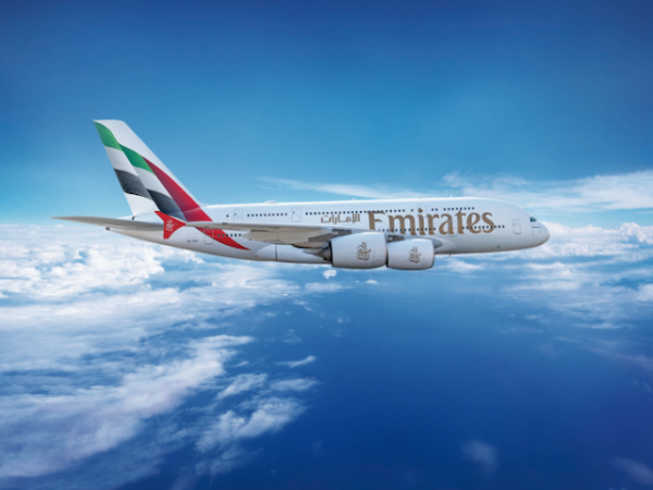 Emirates rétrofitte de nouveaux avions, avec la Premium Economy, vers davantage de villes