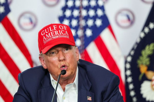 Guerre commerciale : les trois scénarios face à l'ultimatum de Donald Trump