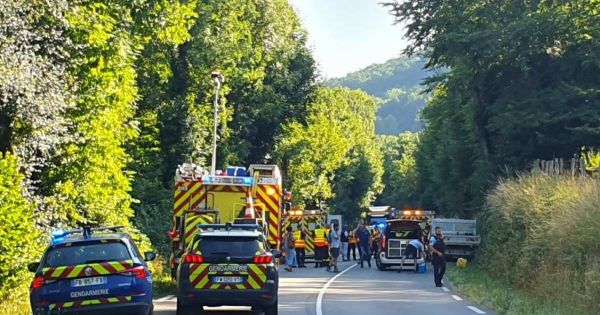 Doubs. Trois blessés graves dans un choc frontal à Ornans